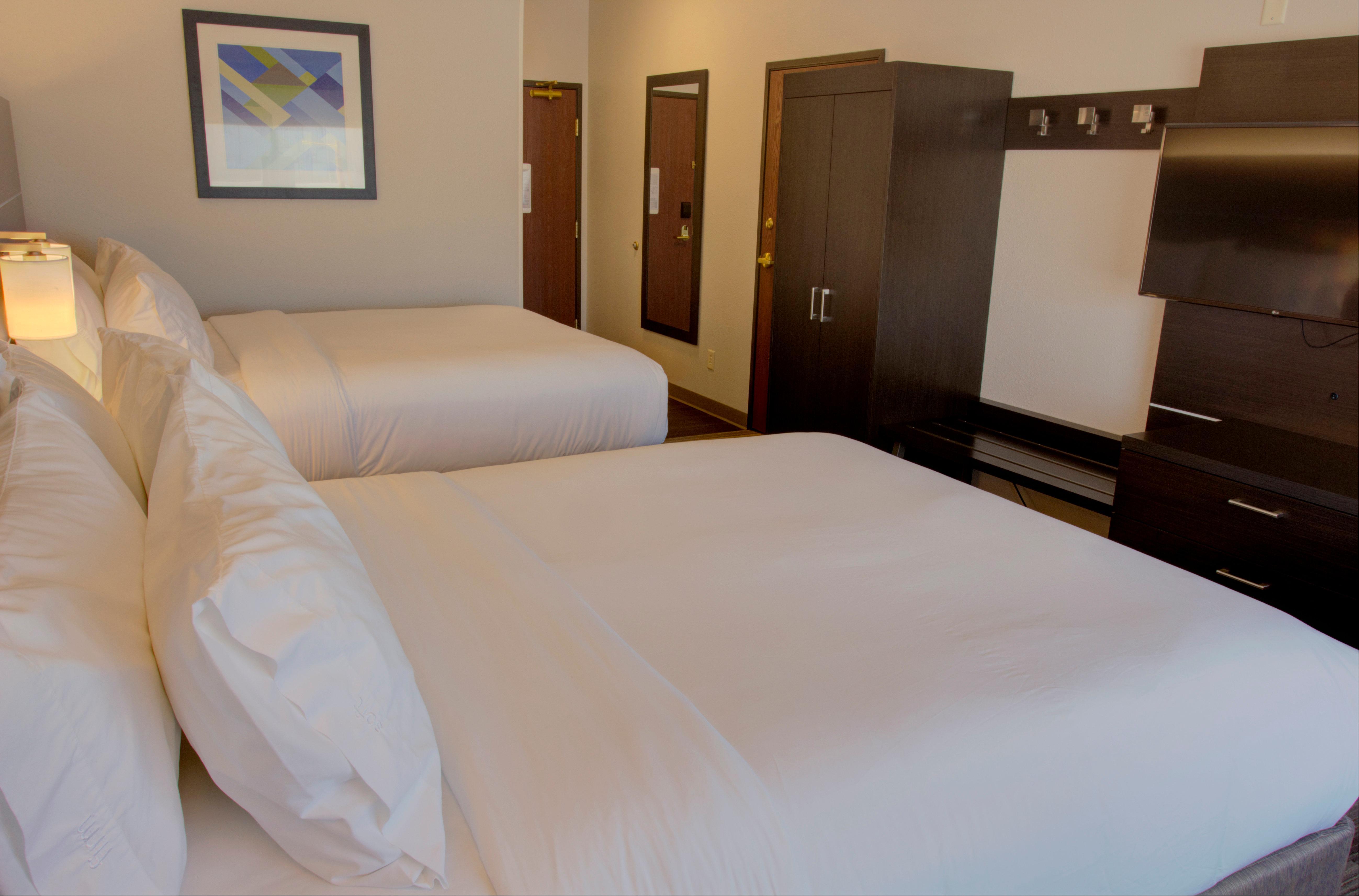 Express & By Ihg 2* Le Mars