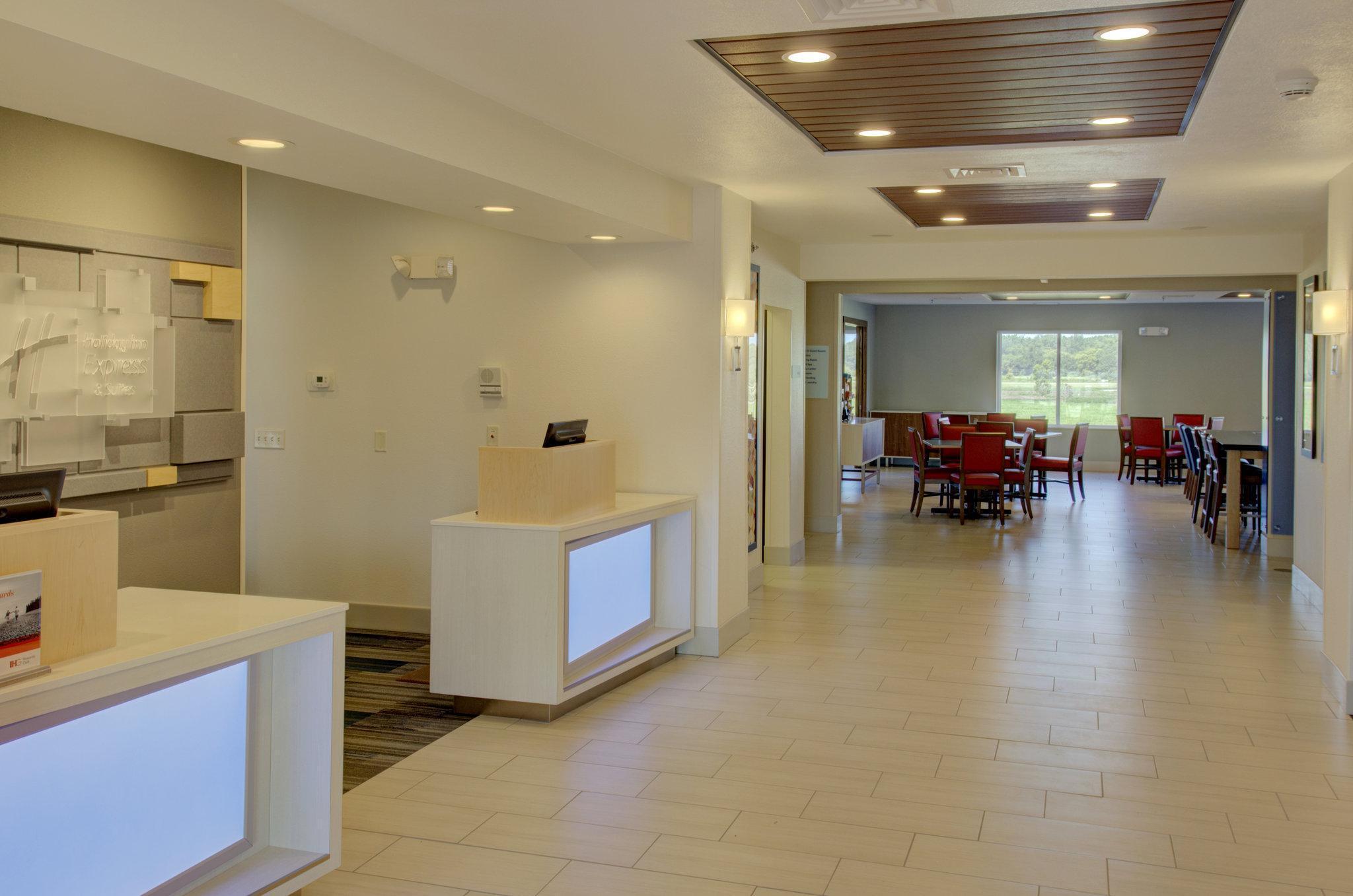 Express & By Ihg Hotel Le Mars