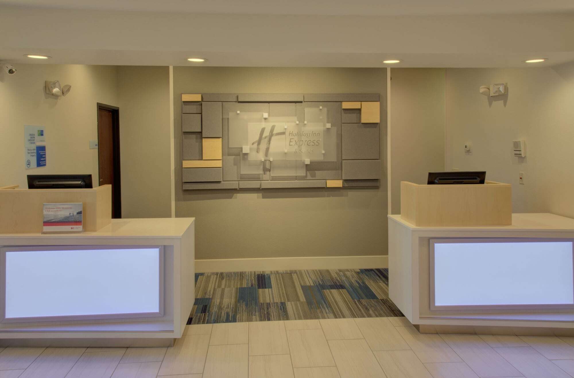 Express & By Ihg Hotel Le Mars