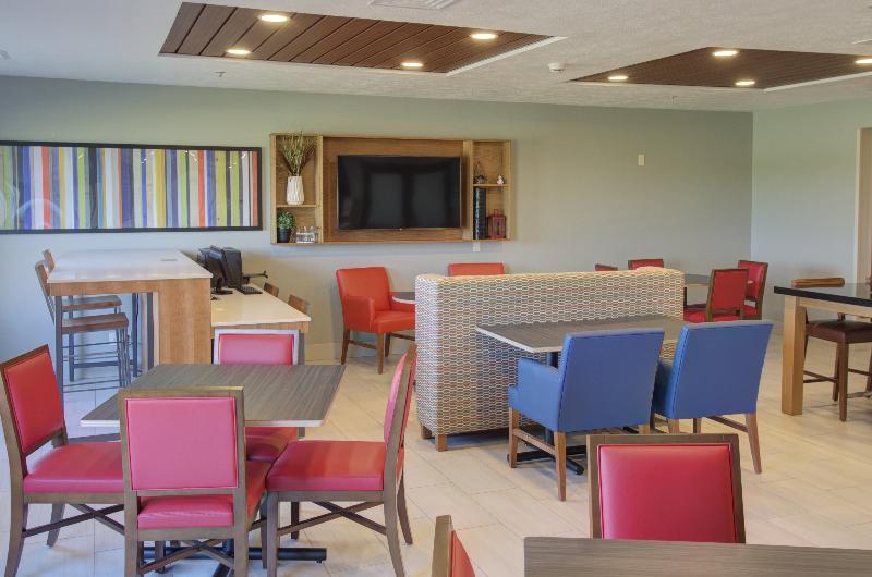 Hotel Express & By Ihg